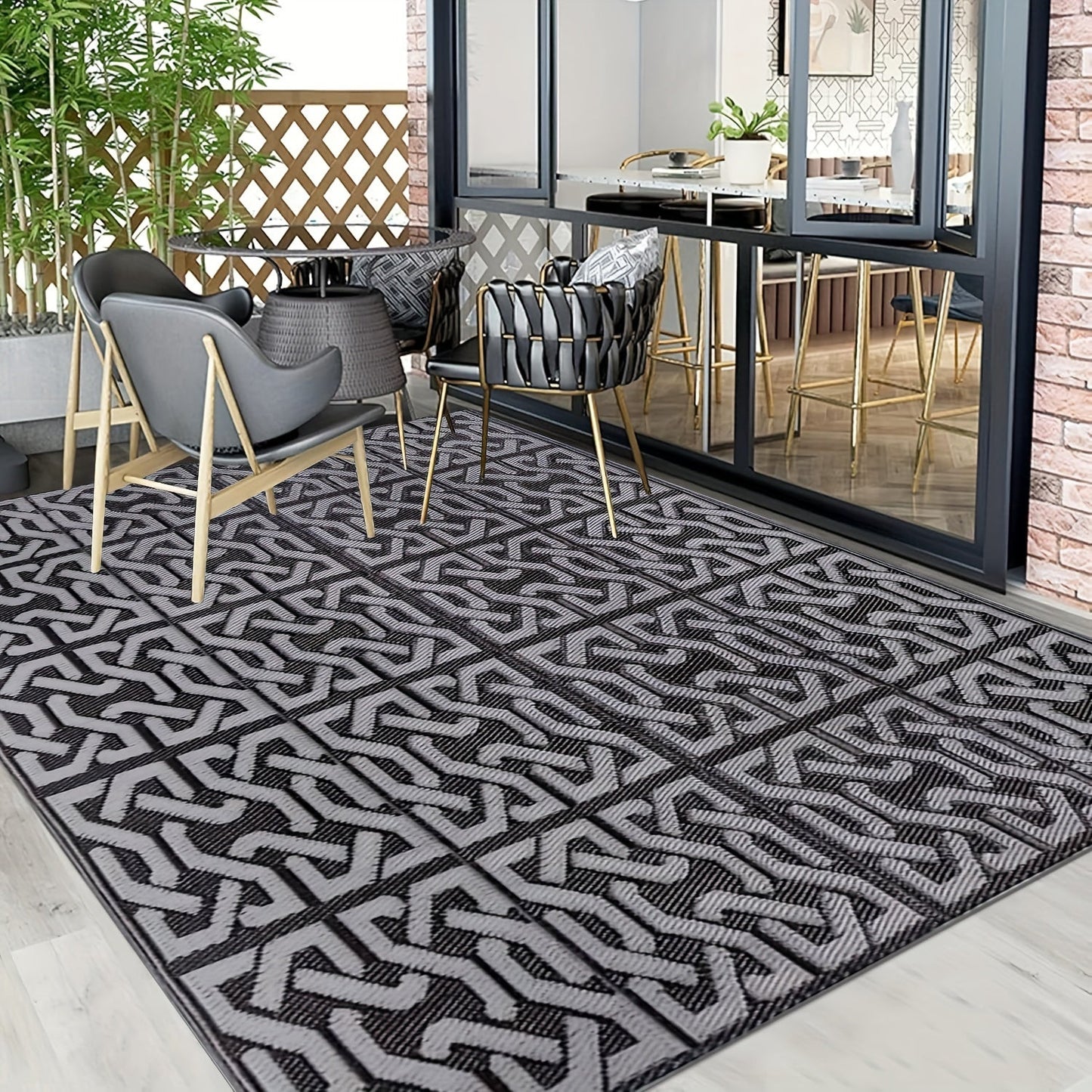 Alfombra Exterior Reversible | Tapete Moderno para Patio en Negro y Gris