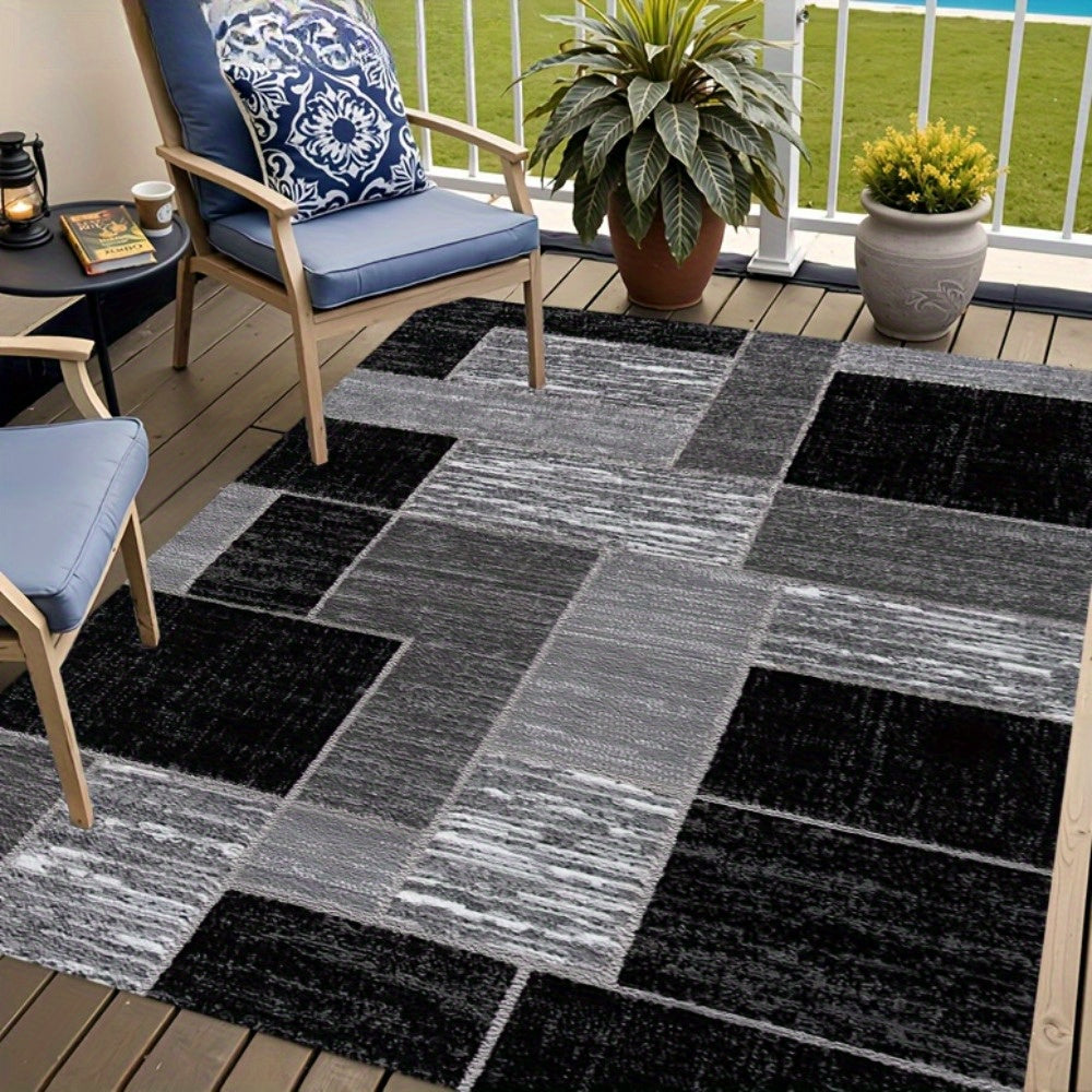 Alfombra de Exterior Coastal Grid | Tapete Moderno para Patio en Negro y Gris