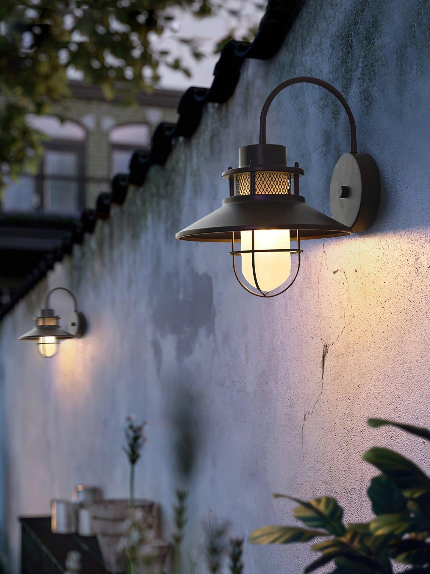 Lámpara de Pared Exterior Felix | Luminaria Industrial Impermeable