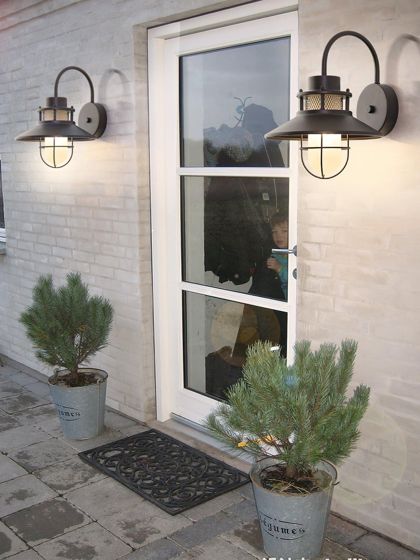 Lámpara de Pared Exterior Felix | Luminaria Industrial Impermeable