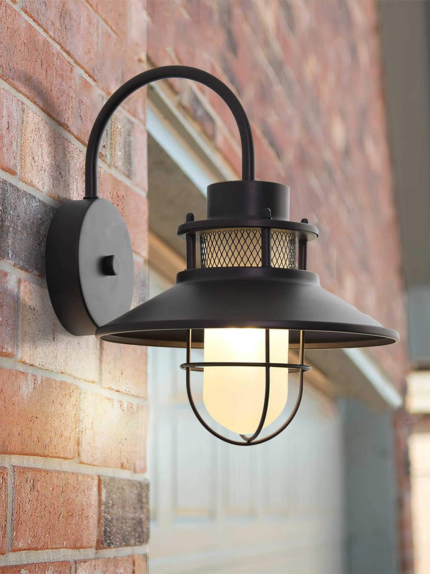 Lámpara de Pared Exterior Felix | Luminaria Industrial Impermeable
