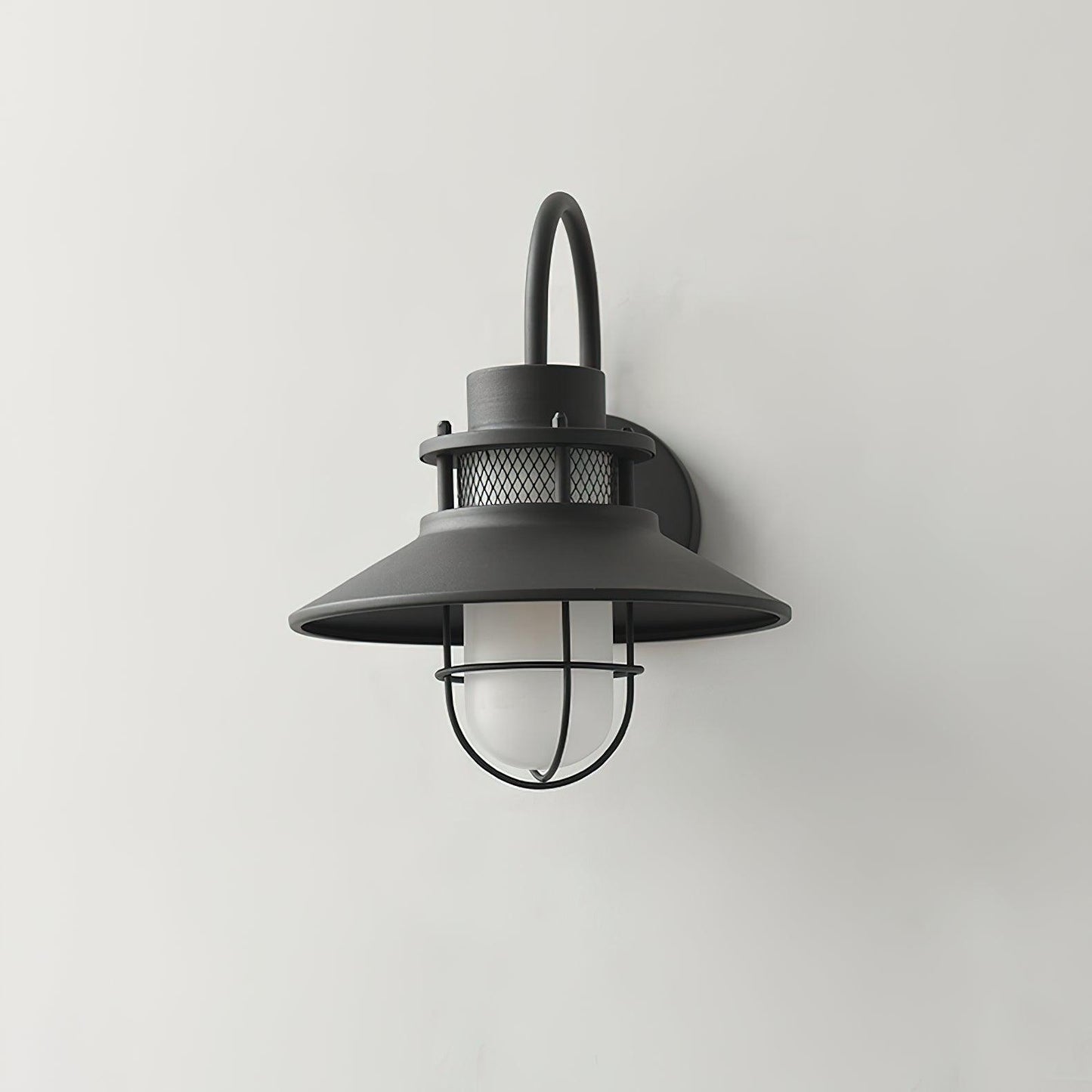 Lámpara de Pared Exterior Felix | Luminaria Industrial Impermeable