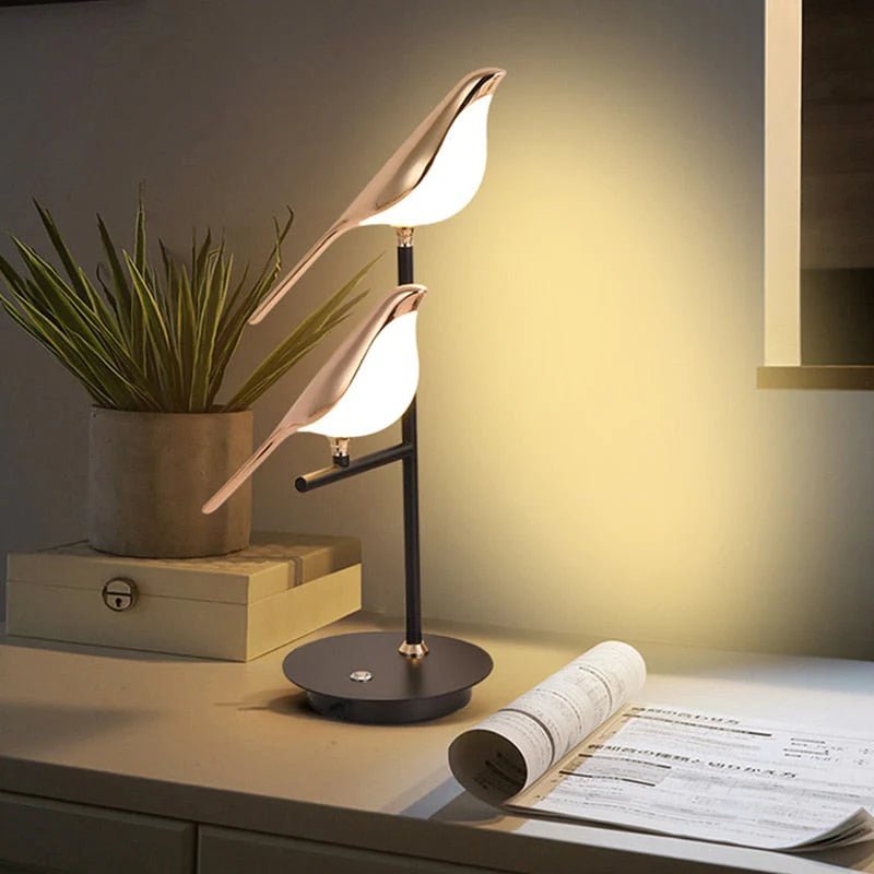 Lámpara de Pared Golden Birdlight | Aplique de Pared Nórdico Moderno con LED