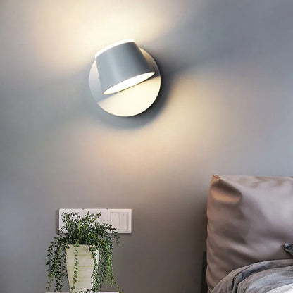 Lámpara de Pared LED Giratoria | Iluminación Moderna Ajustable