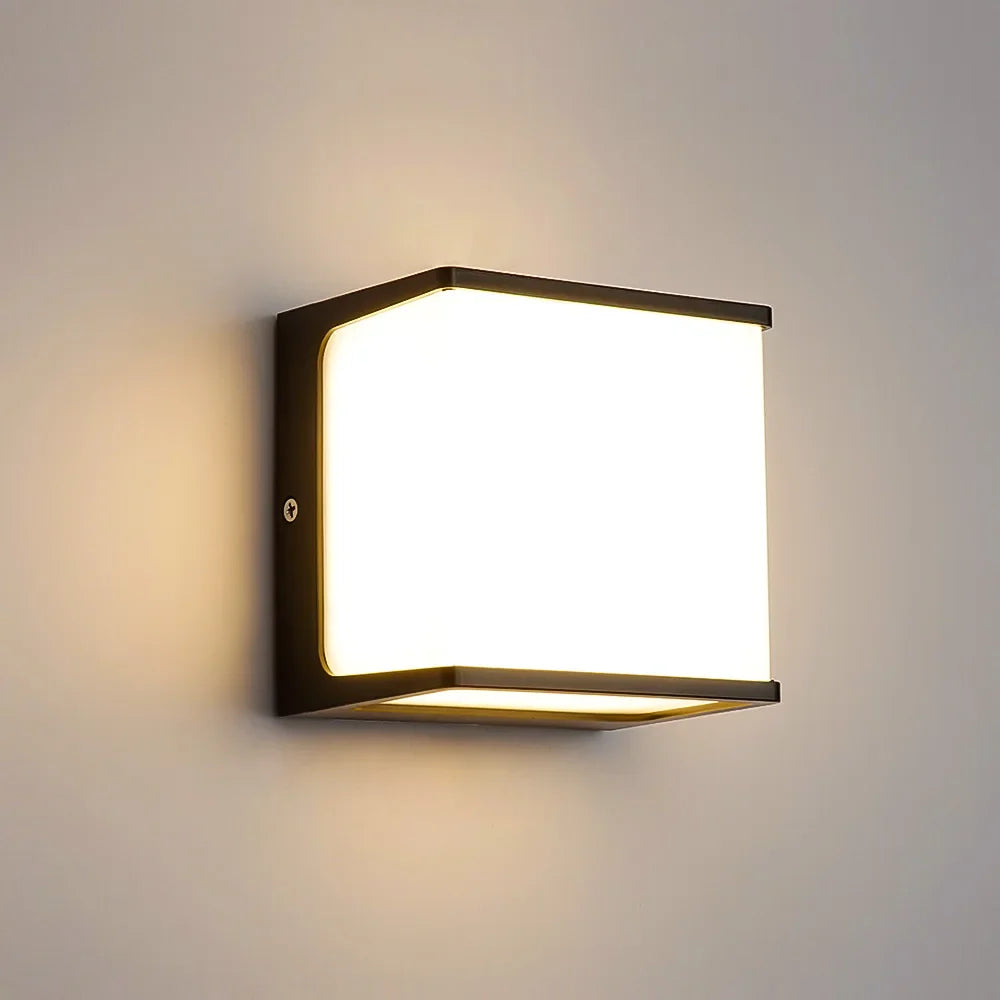 Luz de Pared Exterior AeroCube | LED Moderno e Impermeable