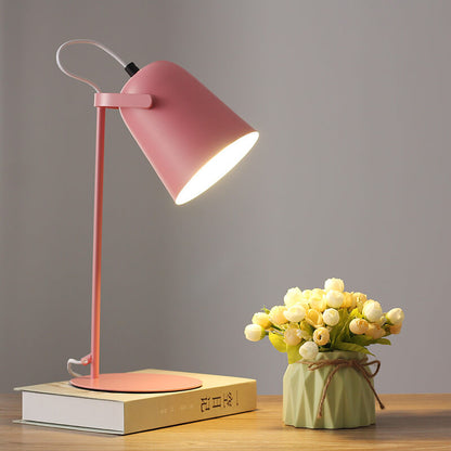 Lámpara de Escritorio LED de Metal Nórdico | Luz Minimalista para Lectura y Estudio