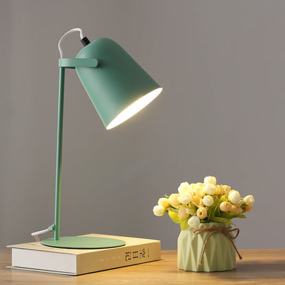 Lámpara de Escritorio LED de Metal Nórdico | Luz Minimalista para Lectura y Estudio