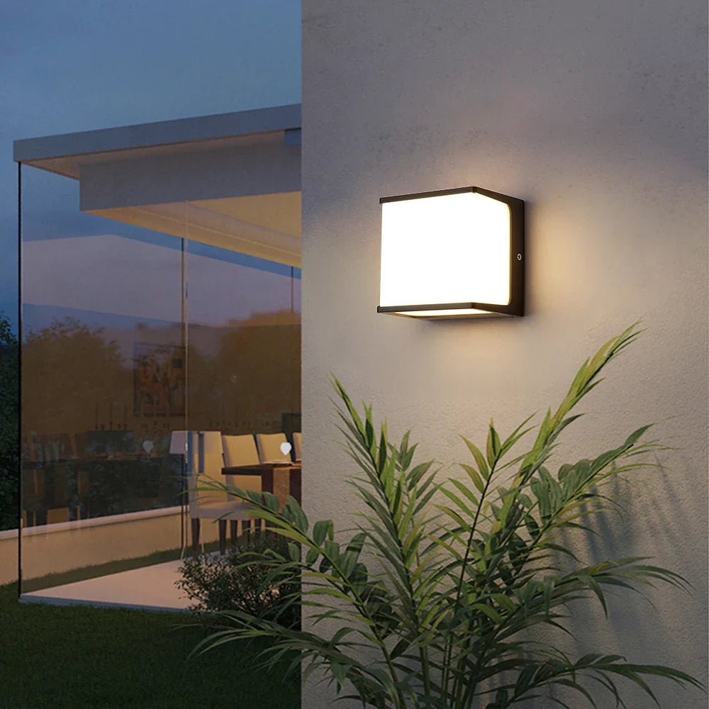 Luz de Pared Exterior AeroCube | LED Moderno e Impermeable