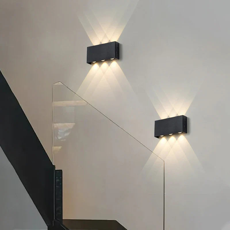 Lámpara de Pared Recargable LumiBlock | Diseño Minimalista con Textura de Madera