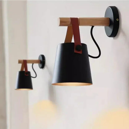 Lámpara de Pared de Madera y Cuero Nórdica | Luz Colgante para Mesita de Noche