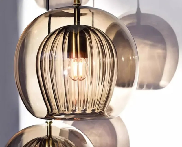 Lámpara colgante de vidrio moderna | Iluminación ambiental elegante