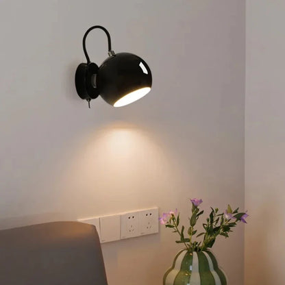 Lámpara de Pared Nordic Cream | Luz de Cúpula Ajustable