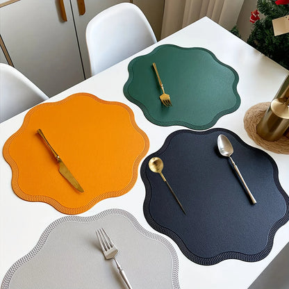 FloraMat | Manteles individuales redondos de cuero sintético de lujo | Diseño de flores en relieve