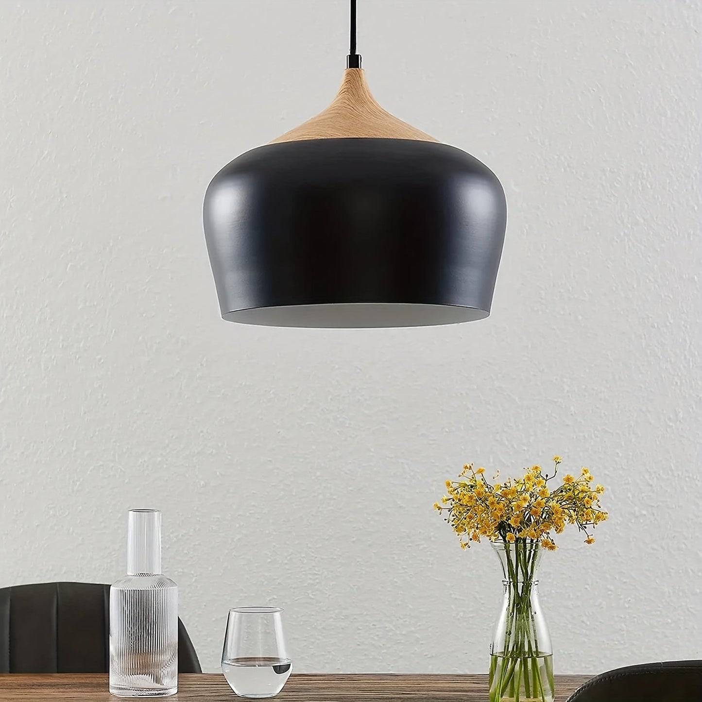 Lámpara colgante escandinava moderna | Diseño de hierro y veta de madera