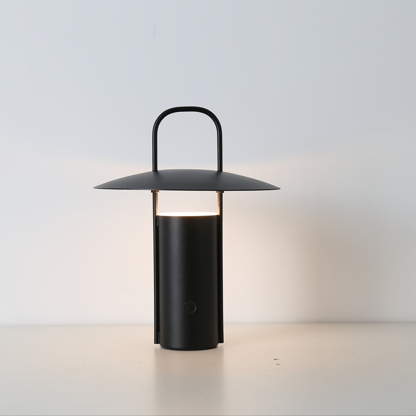 Lámpara táctil LED inalámbrica | Luz de mesa metálica recargable por USB