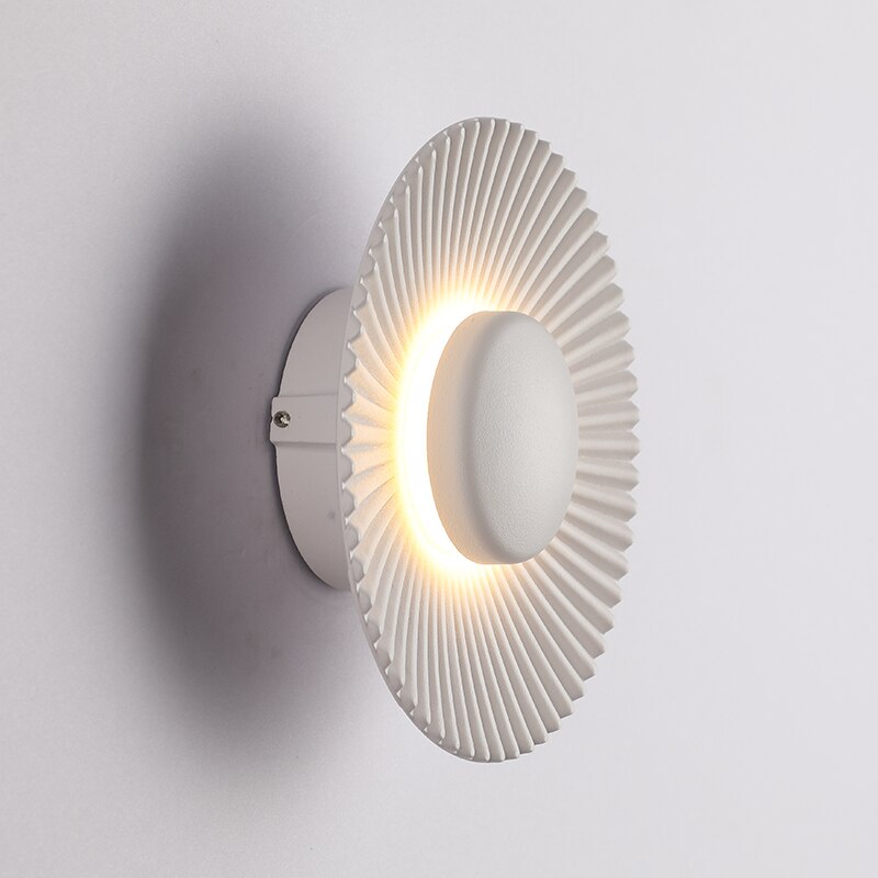 Lámpara de Pared Hasna SunRay | Diseño Solar Metálico Moderno